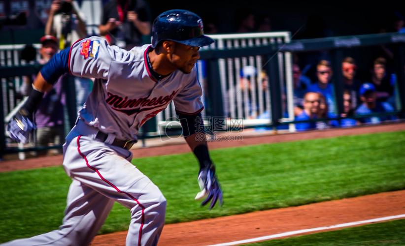 斯特林罕見 斯特林罕見